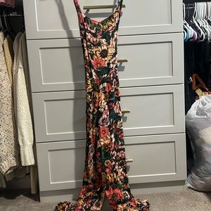 Billabong . Soft. Floral print open back overalls. Great condition